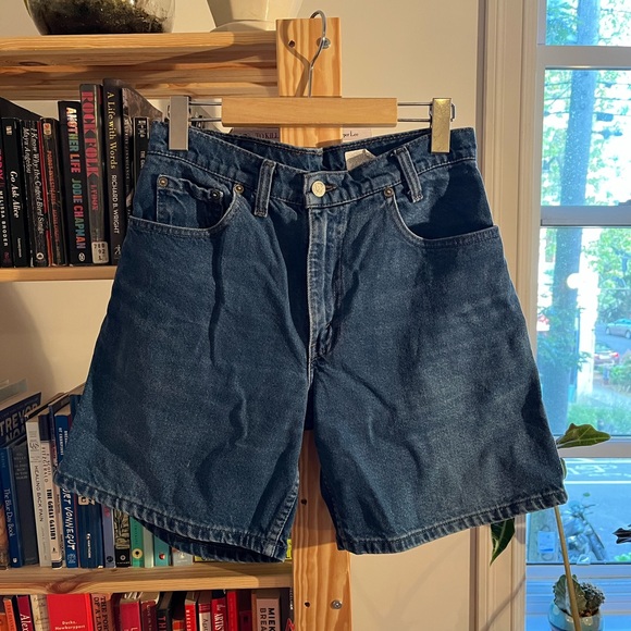Levis high-waist denim shorts - Picture 1 of 9